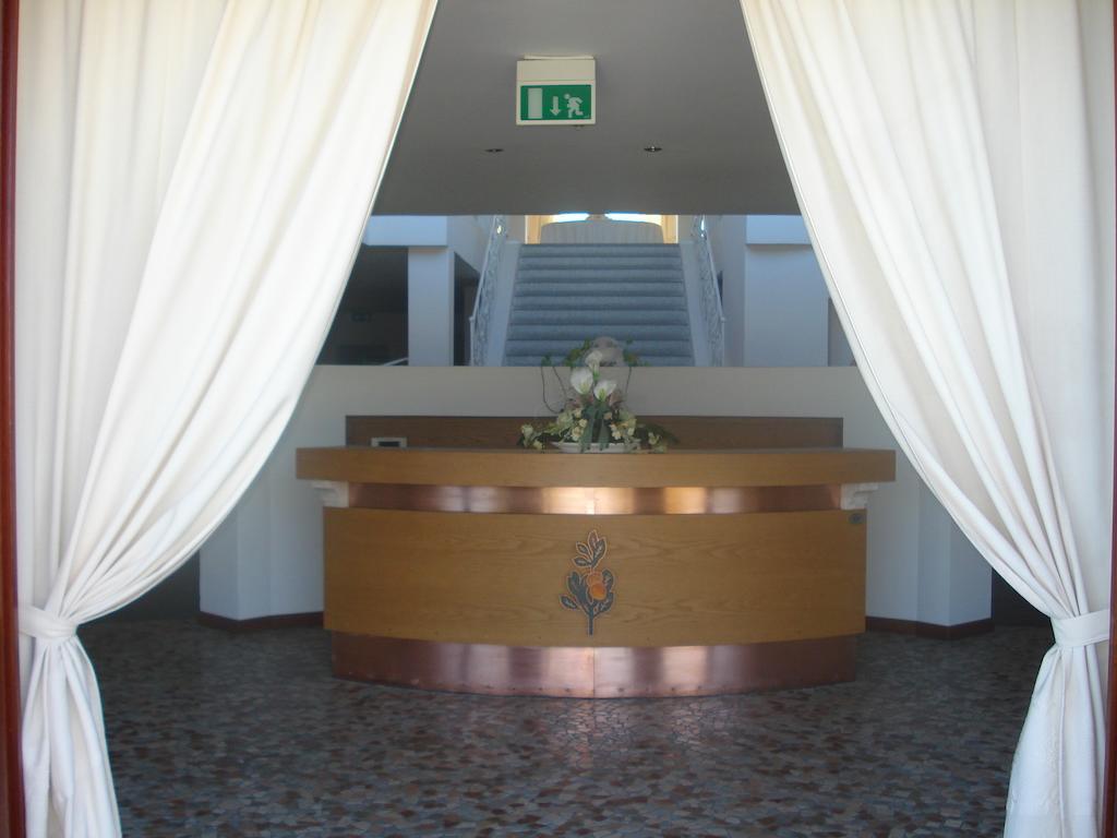 Hotel I Corbezzoli Porto Ottiolu Exteriör bild